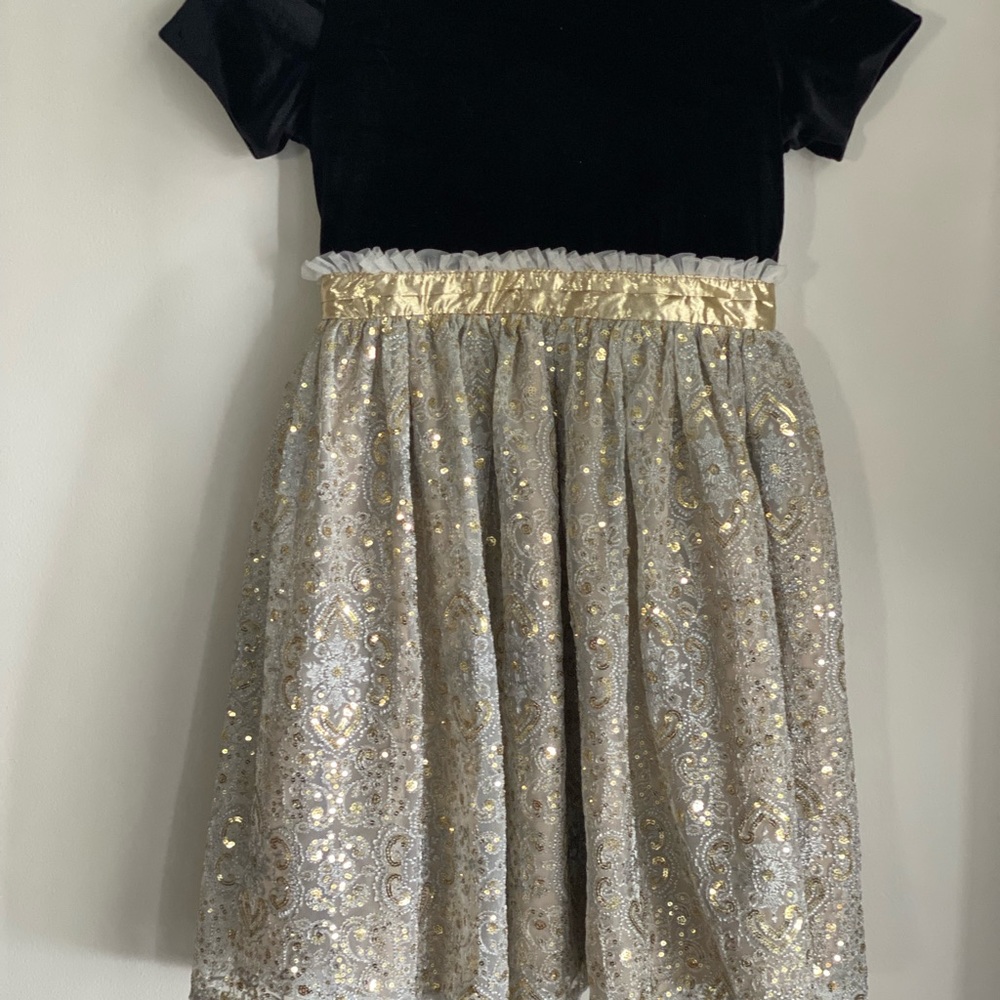 Formal girls dress Chasing Fireflies size 8